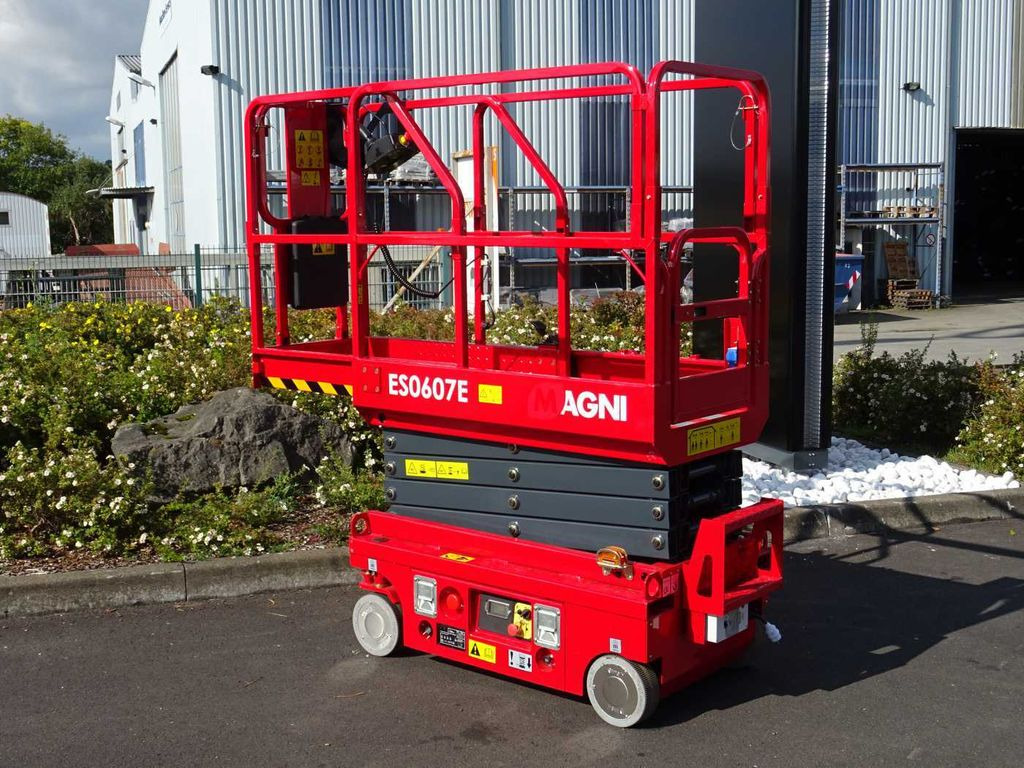 Magni ES0607E Scherenbühne // 5.6m Arbeitshöhe - Ножничный подъемник: фото 3 Magni ES0607E Scherenbühne // 5.6m Arbeitshöhe - Ножничный подъемник: фото 3