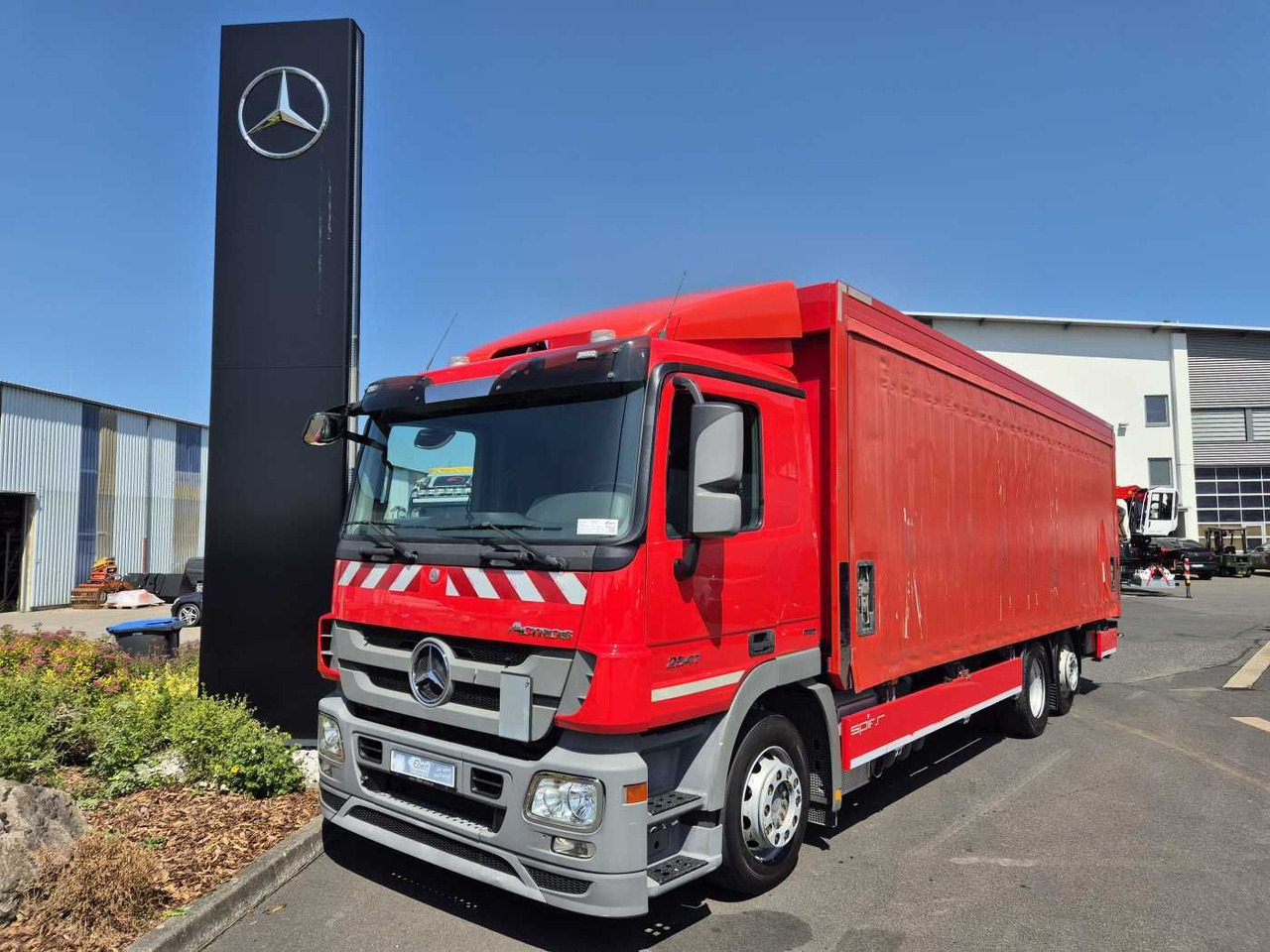 Mercedes-Benz Actros 2541 L 6x2 Schiebeplanen LBW AHK - Тентованный грузовик: фото 1 Mercedes-Benz Actros 2541 L 6x2 Schiebeplanen LBW AHK - Тентованный грузовик: фото 1