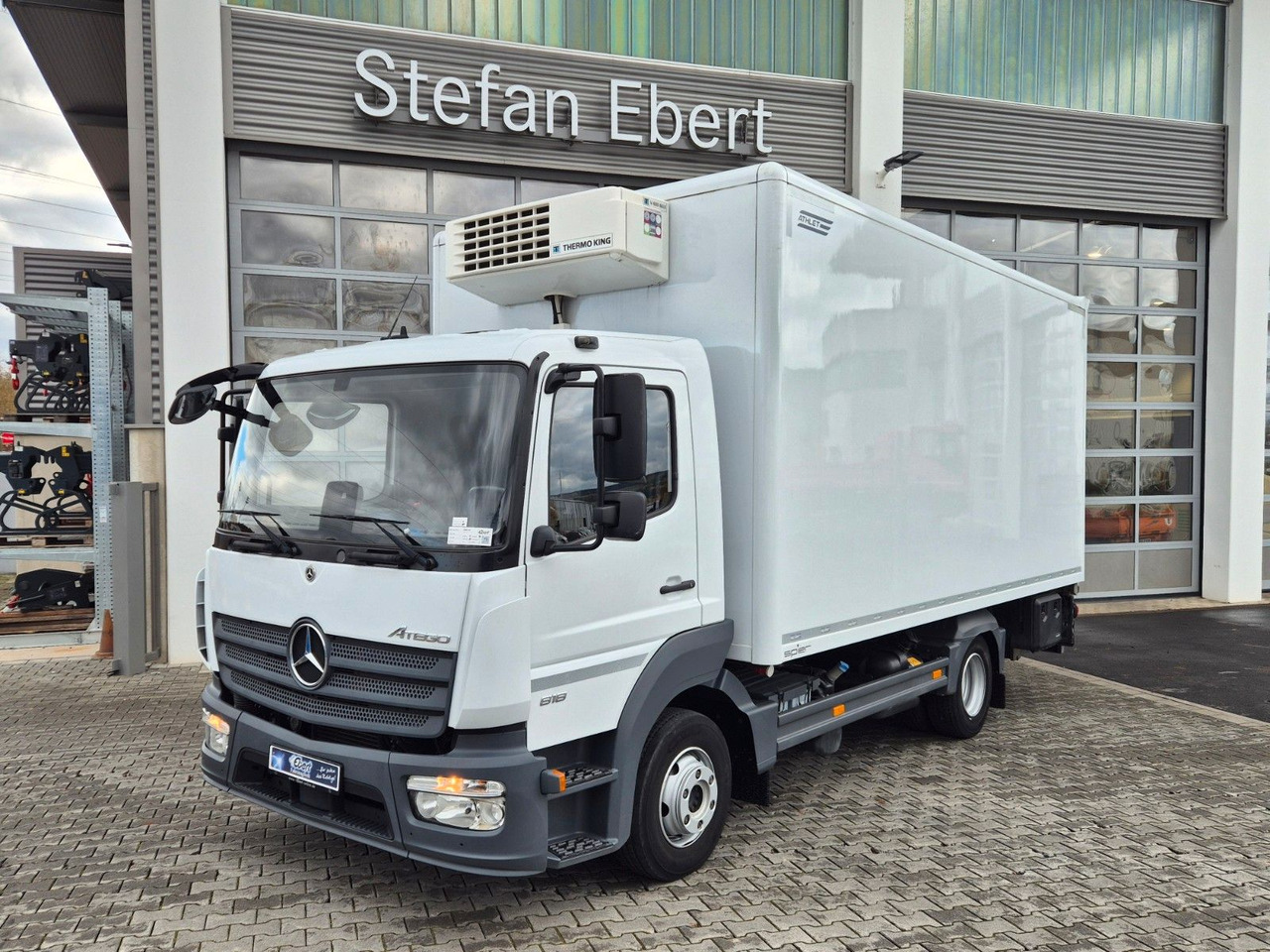 Mercedes-Benz Atego 818 L 4x2 LBW ThermoKing V-600 - Фургон-рефрижератор: фото 1 Mercedes-Benz Atego 818 L 4x2 LBW ThermoKing V-600 - Фургон-рефрижератор: фото 1
