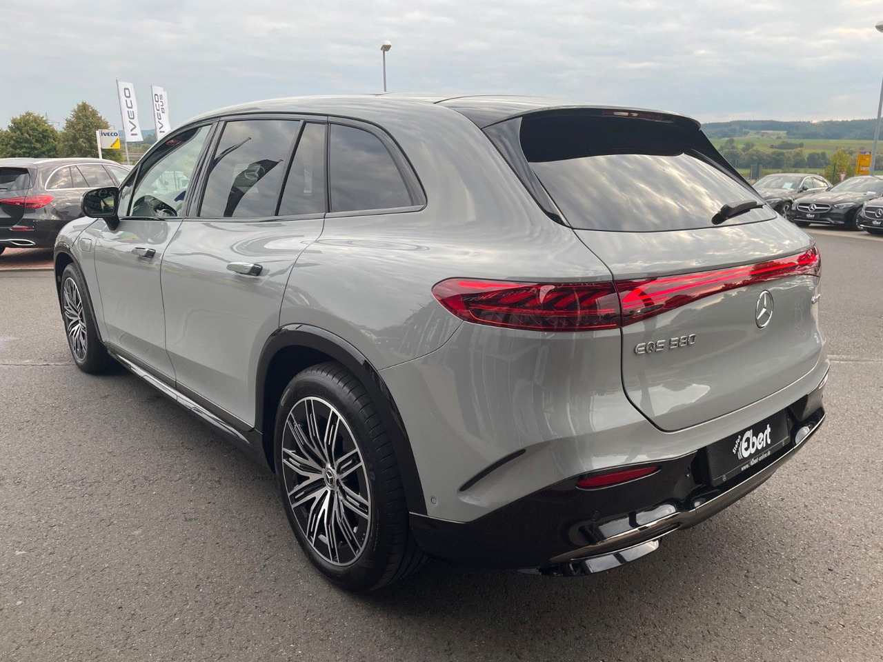 Mercedes-Benz EQS SUV 580 AMG DigL+AIR+HUD+Hyper+Burm+Pano - Внедорожник: фото 3 Mercedes-Benz EQS SUV 580 AMG DigL+AIR+HUD+Hyper+Burm+Pano - Внедорожник: фото 3