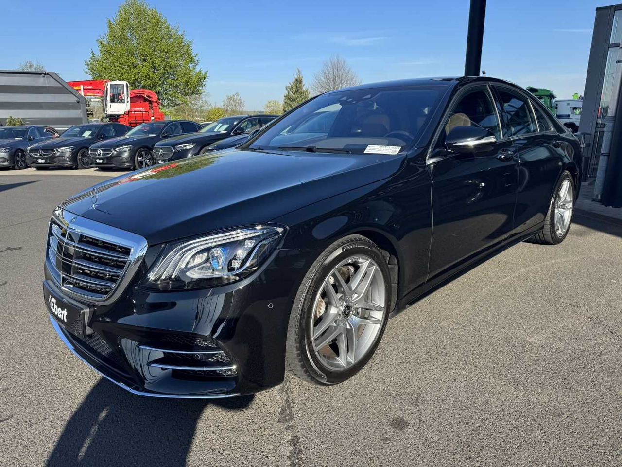Mercedes-Benz S 400d 4M AMG+Pano+Burm+Distr+Massage+ HUD - Седан: фото 2 Mercedes-Benz S 400d 4M AMG+Pano+Burm+Distr+Massage+ HUD - Седан: фото 2