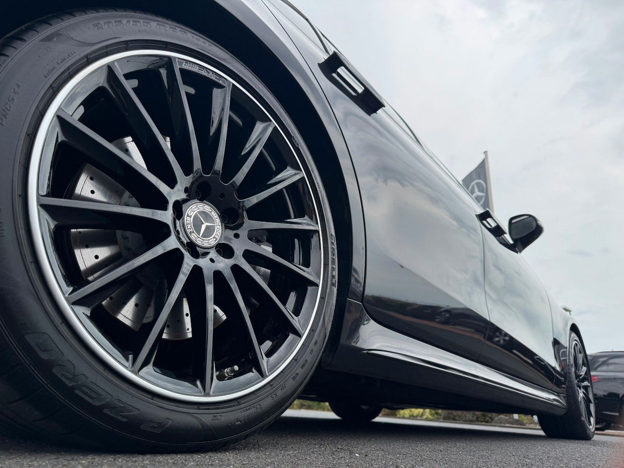 Mercedes-Benz S 580e AMG+Pano+Digital+Burm+3D+AirM+HUD+360+ - Седан: фото 5 Mercedes-Benz S 580e AMG+Pano+Digital+Burm+3D+AirM+HUD+360+ - Седан: фото 5