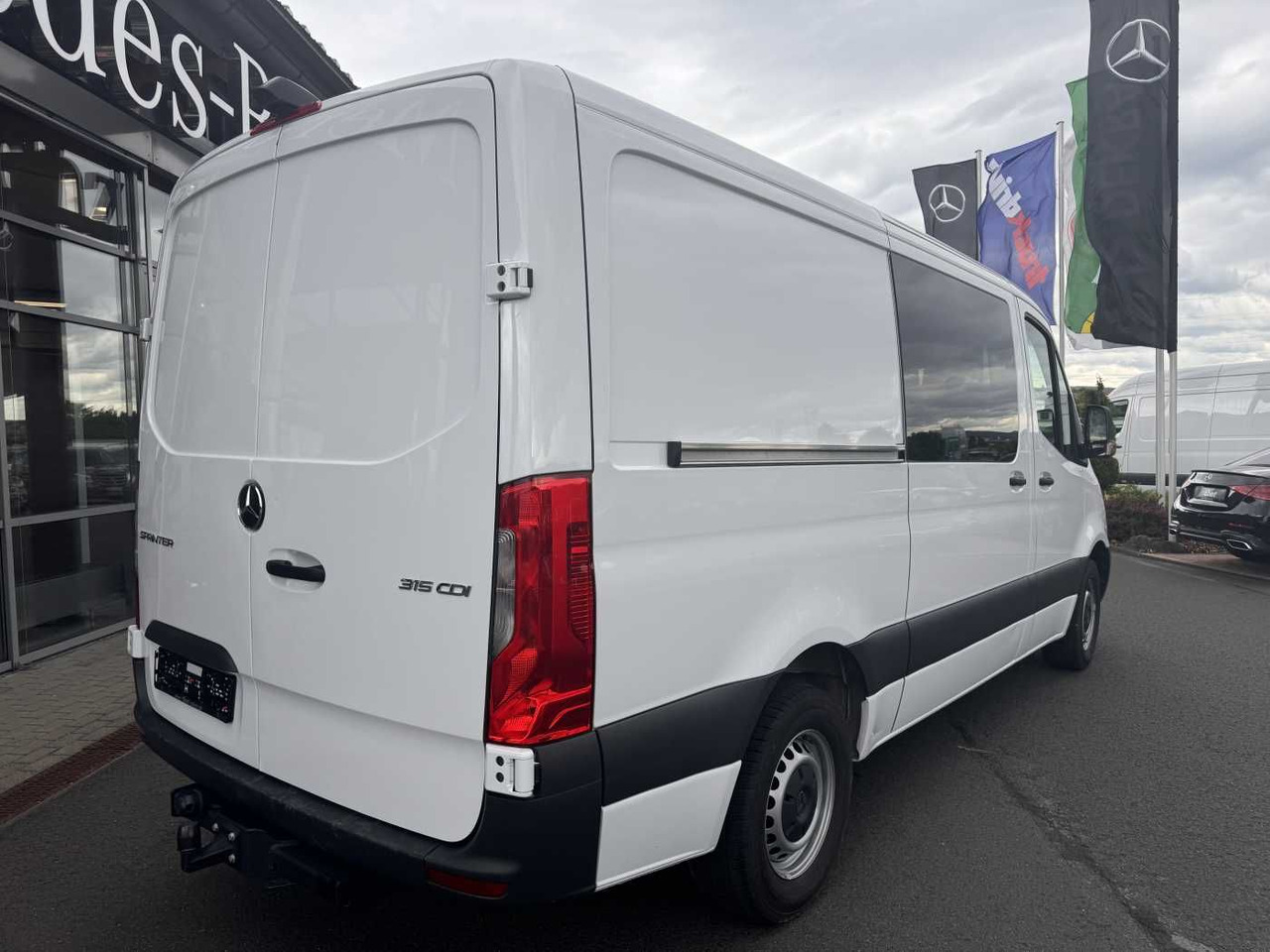 Mercedes-Benz Sprinter 315 CDI DoKa/Mixto AHK3,5t Klima Kamera - Пассажирский фургон, Грузопассажирский фургон: фото 4 Mercedes-Benz Sprinter 315 CDI DoKa/Mixto AHK3,5t Klima Kamera - Пассажирский фургон, Грузопассажирский фургон: фото 4