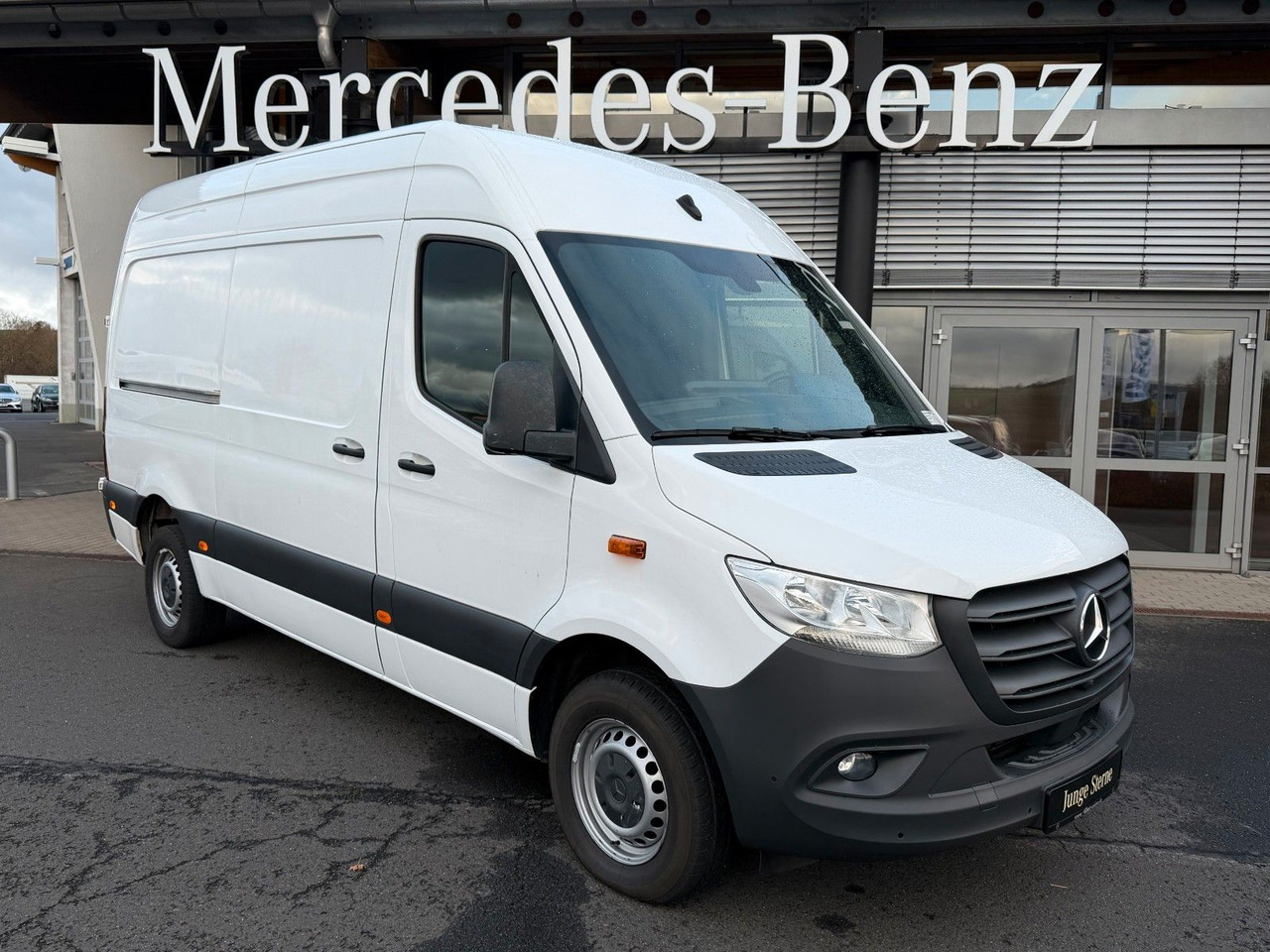 Mercedes-Benz Sprinter 317 CDI 3665 Klima 360 SHZ MBUX - Цельнометаллический фургон: фото 1 Mercedes-Benz Sprinter 317 CDI 3665 Klima 360 SHZ MBUX - Цельнометаллический фургон: фото 1