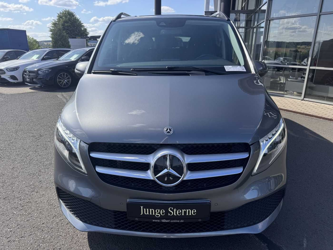 Mercedes-Benz V 220 d EDITION Liege-Paket AHK2,5 LED DAB MBUX - Пассажирский фургон: фото 2 Mercedes-Benz V 220 d EDITION Liege-Paket AHK2,5 LED DAB MBUX - Пассажирский фургон: фото 2