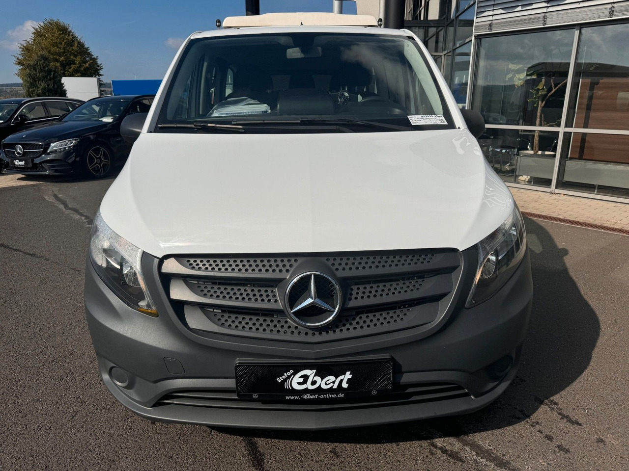 Mercedes-Benz Vito 111 CDI Tourer Begleitfahrzeug BF3+ / WVZ - Пассажирский фургон: фото 2 Mercedes-Benz Vito 111 CDI Tourer Begleitfahrzeug BF3+ / WVZ - Пассажирский фургон: фото 2