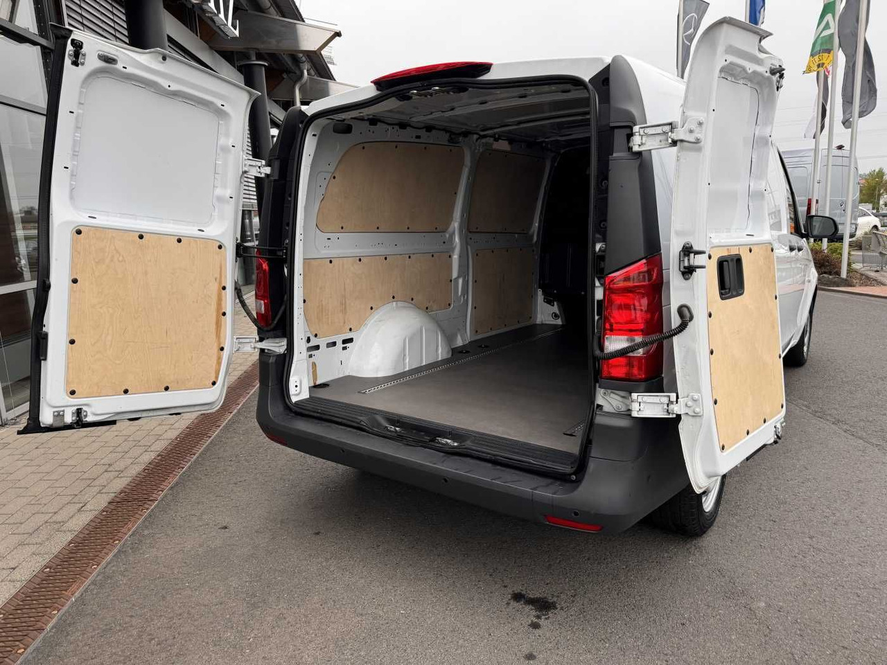 Легковой фургон Mercedes-Benz Vito 116 CDI Extralang Klima Kamera Audio40 SHZ: фото 7
