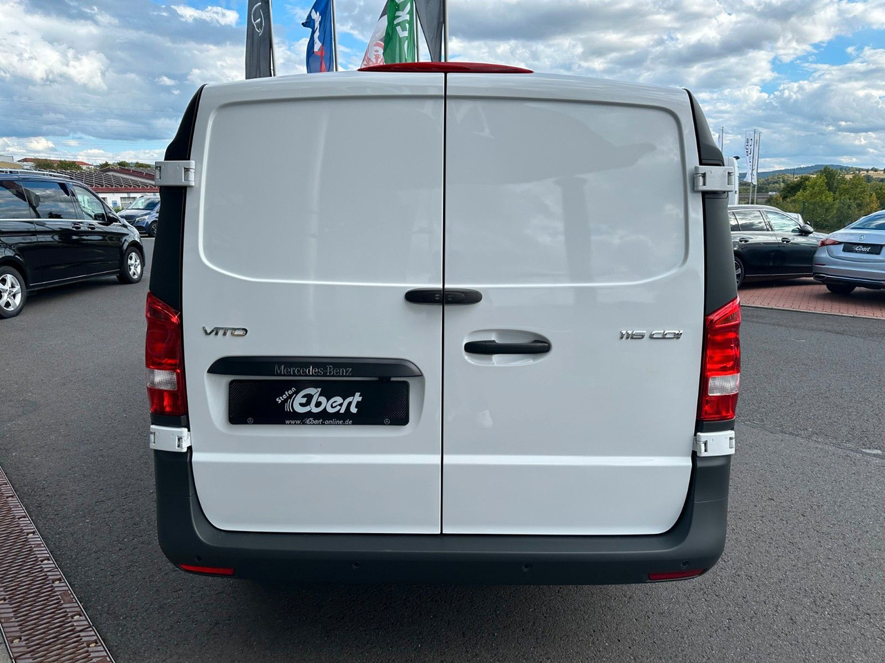 Mercedes-Benz Vito 116 CDI Klima Kamera Audio40 SHZ - Легковой фургон: фото 5 Mercedes-Benz Vito 116 CDI Klima Kamera Audio40 SHZ - Легковой фургон: фото 5