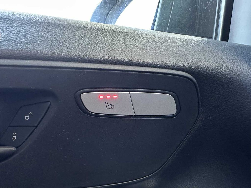 Легковой фургон, Грузопассажирский фургон Mercedes-Benz Vito 116 CDI Mixto 9G Klima Kamera SHZ Audio40: фото 15