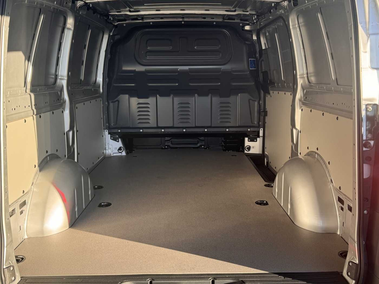Новый Легковой фургон, Электрический фургон Mercedes-Benz eVito 112 Audio 30 Sitzheizung Kamera Tempomat: фото 6