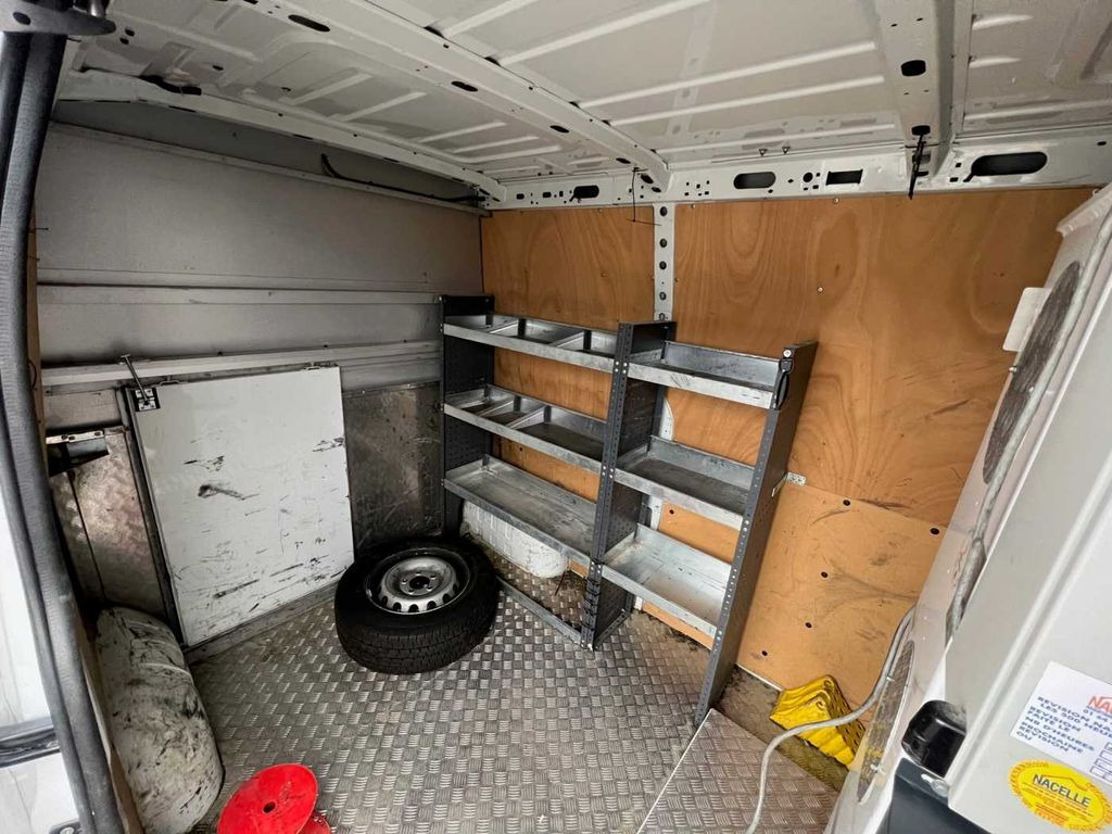 Грузовик с подъемником, Фургон Renault Master 2.3 dCi / France Elevateur 121FCC, 12m: фото 11