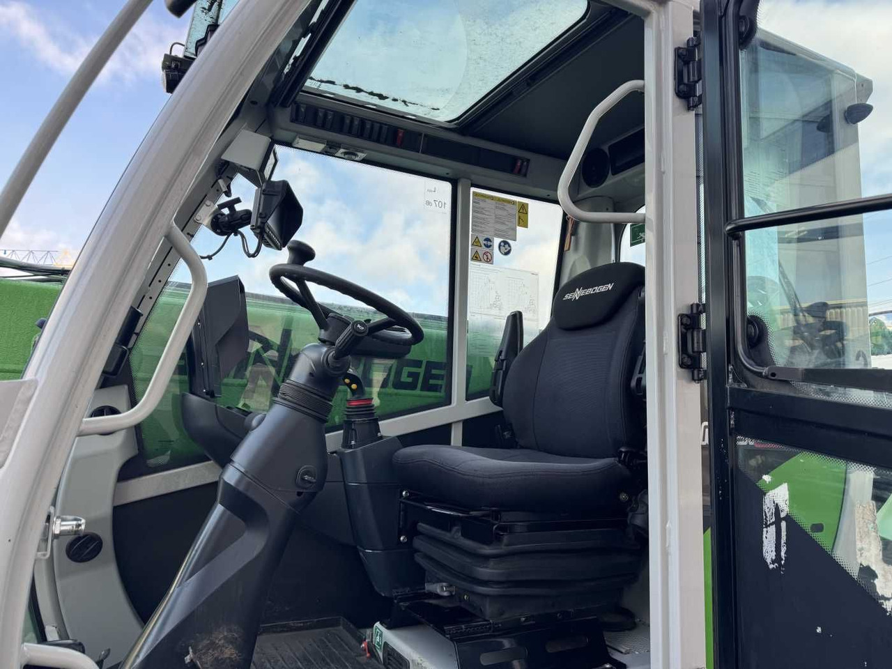 Sennebogen 355 E / Greifschaufel / nur 998h! в лизинг Sennebogen 355 E / Greifschaufel / nur 998h!: фото 9 Sennebogen 355 E / Greifschaufel / nur 998h! в лизинг Sennebogen 355 E / Greifschaufel / nur 998h!: фото 9