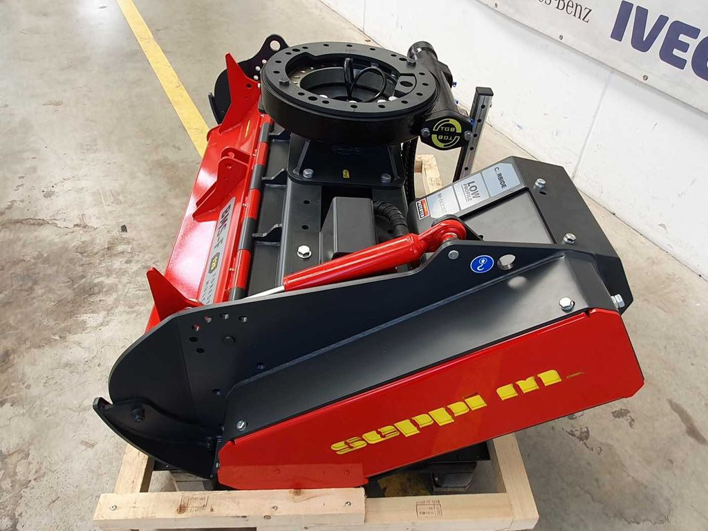 Seppi M. BMS-F 125 Forstmulcher 10-20t Drehmotor - Лесной мульчер: фото 4 Seppi M. BMS-F 125 Forstmulcher 10-20t Drehmotor - Лесной мульчер: фото 4