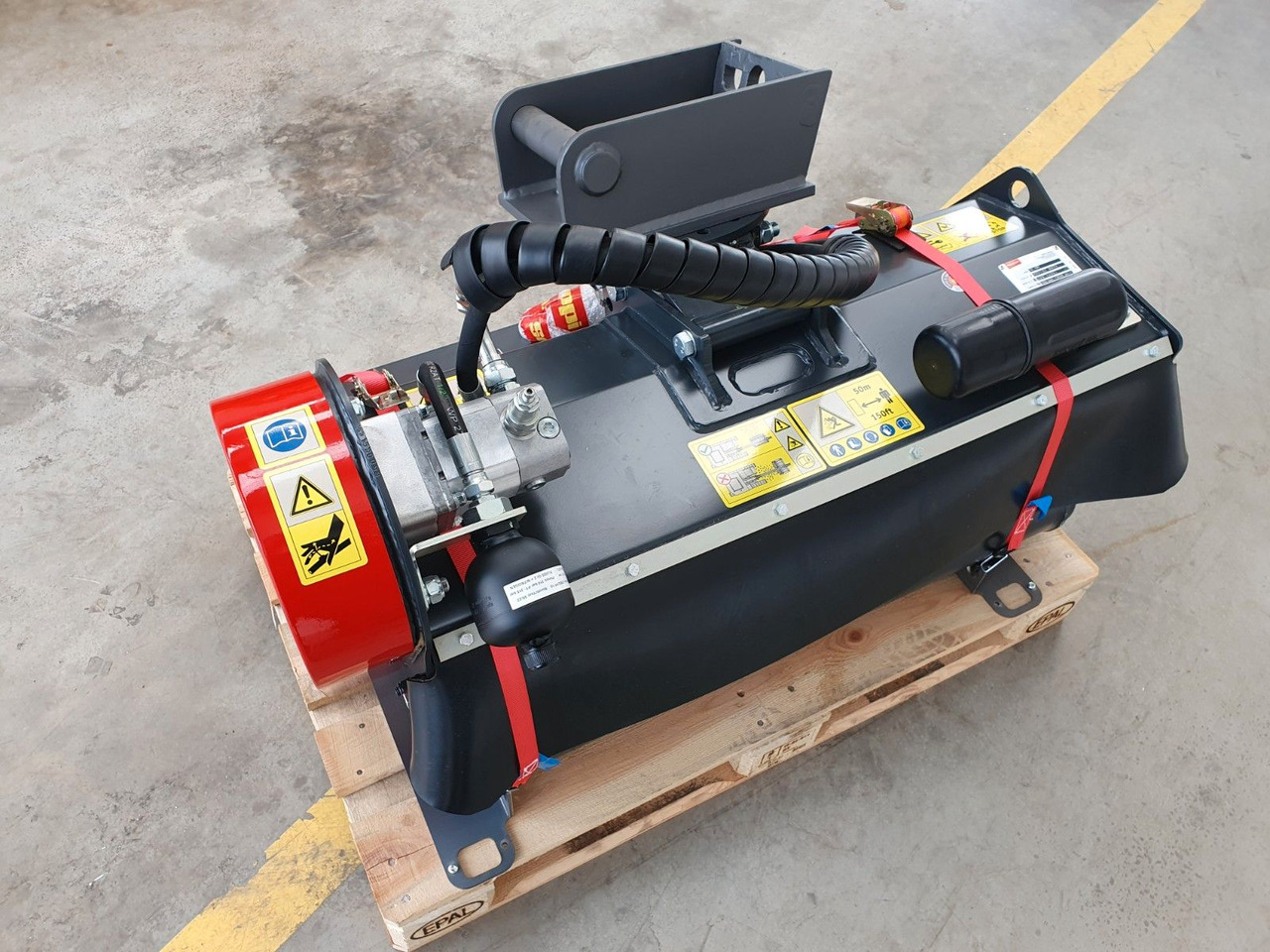 Seppi M. H3 105 / Schlegelmulcher 2-5to lagernd! - Косилка-измельчитель: фото 4 Seppi M. H3 105 / Schlegelmulcher 2-5to lagernd! - Косилка-измельчитель: фото 4