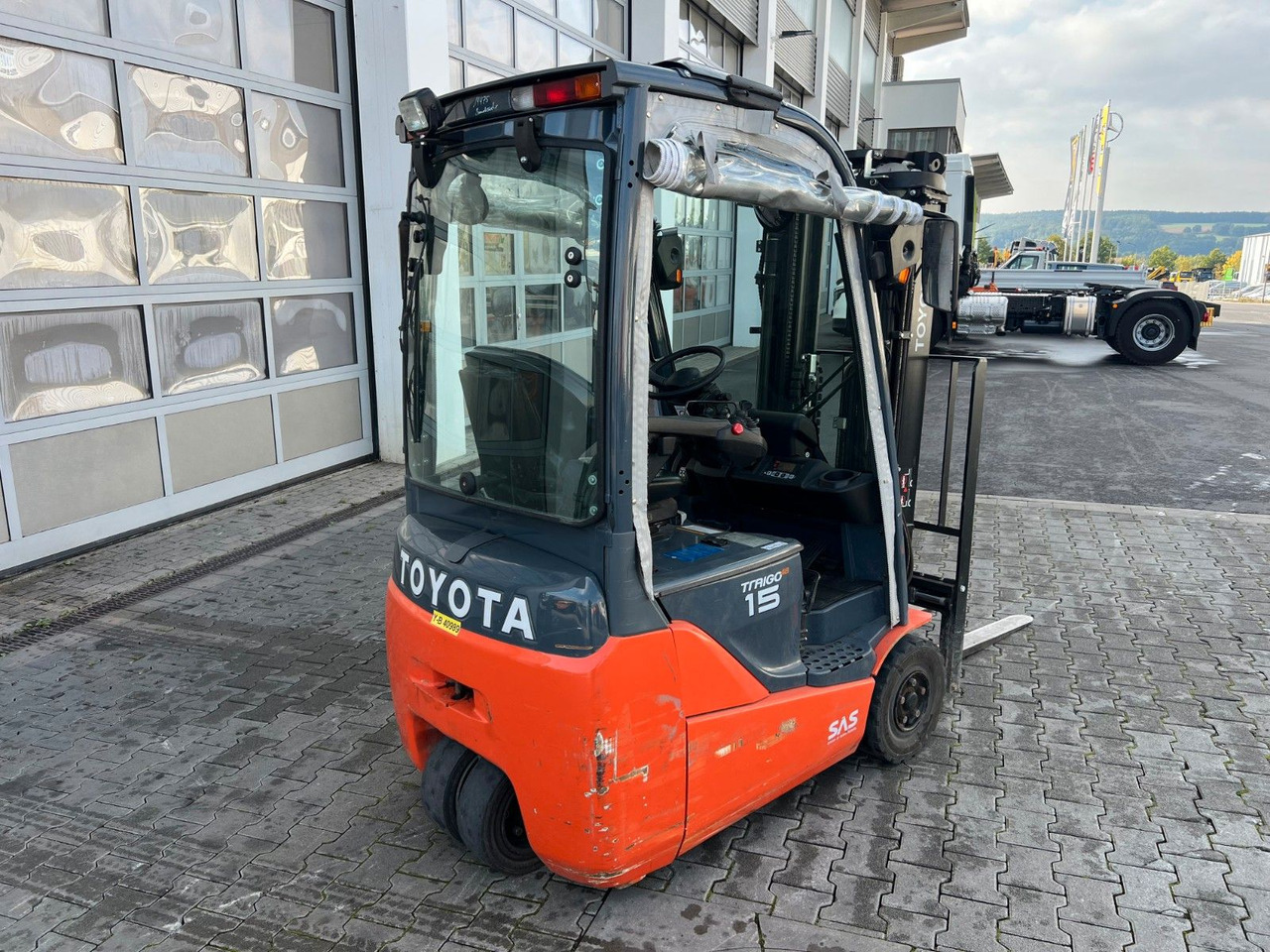 Toyota 8FBET15 / Triplex: 4.30m / nur 1.187h! / SS - Электропогрузчик: фото 4 Toyota 8FBET15 / Triplex: 4.30m / nur 1.187h! / SS - Электропогрузчик: фото 4