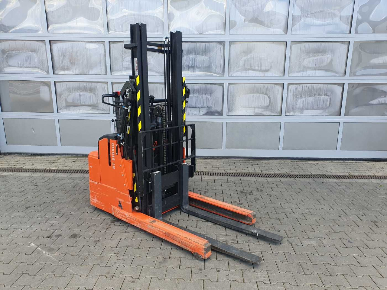 Toyota RWE 120 / Schubmaststapler / Duplex:2.9m / 257h! - Штабелер: фото 2 Toyota RWE 120 / Schubmaststapler / Duplex:2.9m / 257h! - Штабелер: фото 2