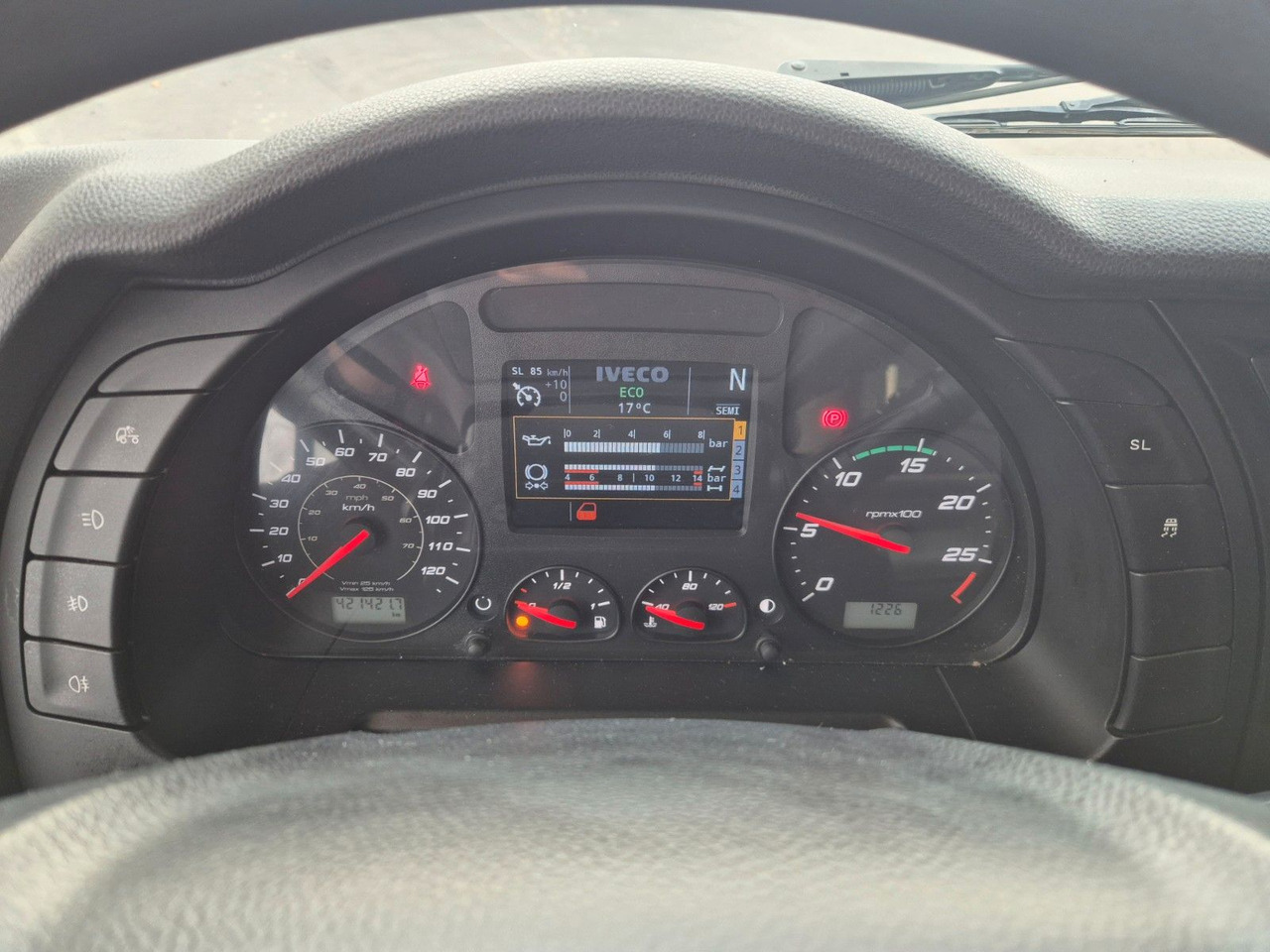 Тягач Iveco Stralis 460NP LNG 4x2 3 Stück: фото 17