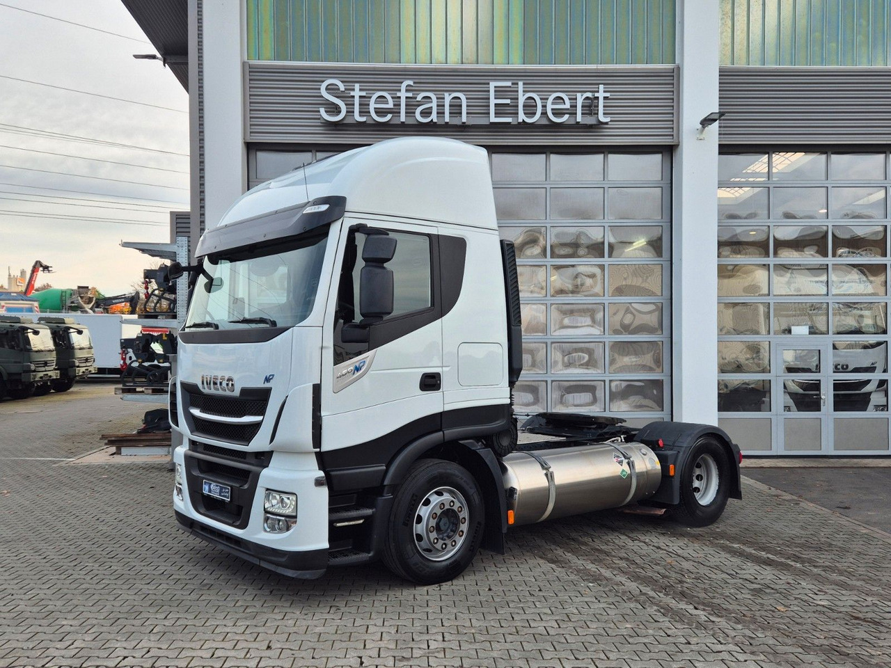 Iveco Stralis 460NP LNG 4x2 3 Stück - Тягач: фото 3 Iveco Stralis 460NP LNG 4x2 3 Stück - Тягач: фото 3