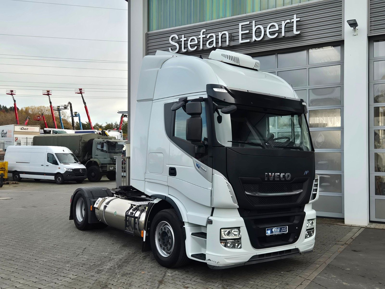 Iveco Stralis 460NP LNG Standklima Xenon 3 Stück - Тягач: фото 2 Iveco Stralis 460NP LNG Standklima Xenon 3 Stück - Тягач: фото 2