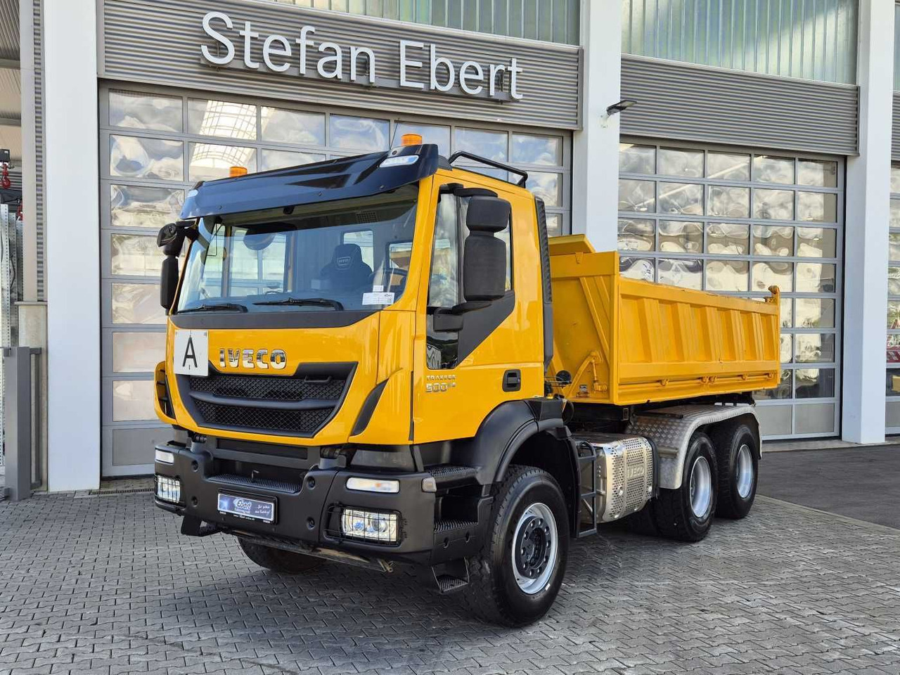 Iveco Trakker AD380T50 6x4 Kipper/SZM Wechselsystem - Тягач: фото 2 Iveco Trakker AD380T50 6x4 Kipper/SZM Wechselsystem - Тягач: фото 2