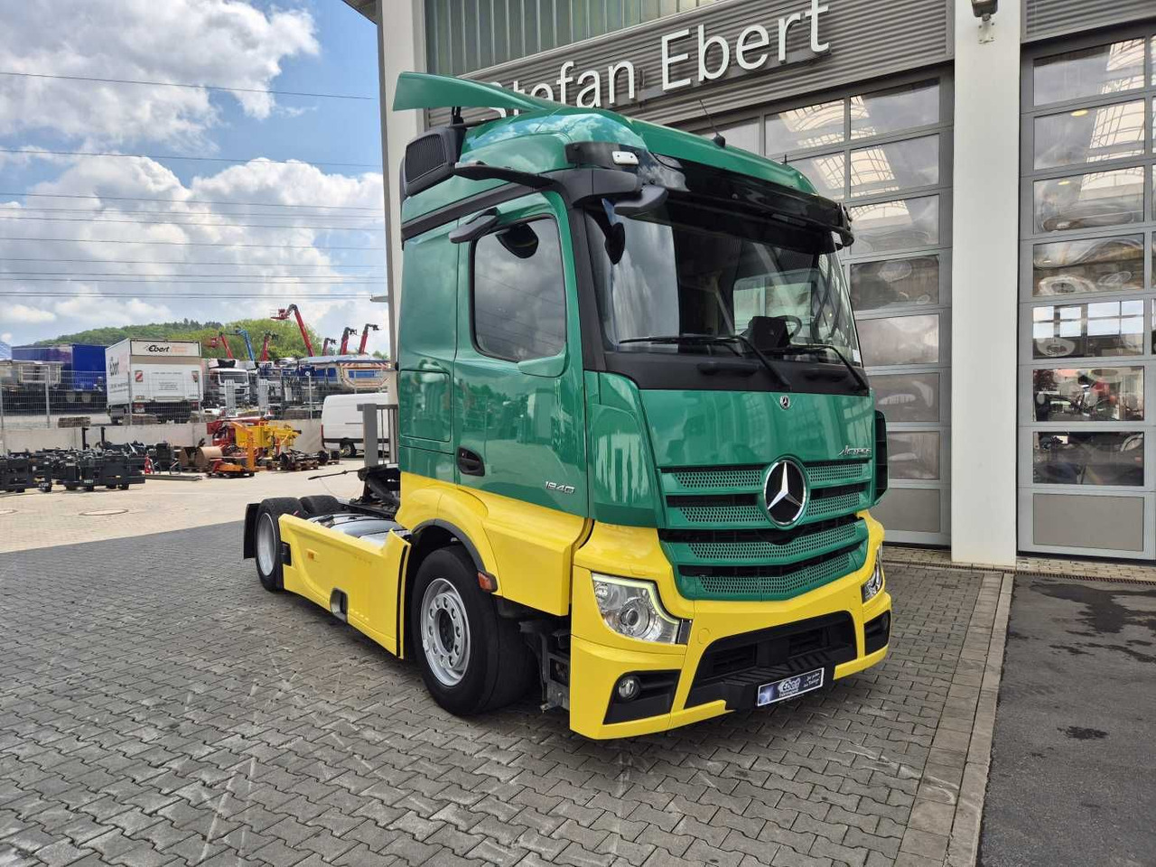 Mercedes-Benz Actros 1840 LSnRL Retarder Hubsattelplatte Xenon - Тягач: фото 2 Mercedes-Benz Actros 1840 LSnRL Retarder Hubsattelplatte Xenon - Тягач: фото 2