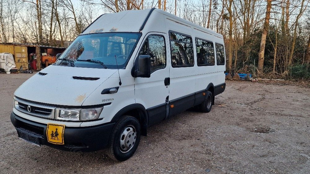 Iveco Daily 3.0 lit. Motor - Микроавтобус, Пассажирский фургон: фото 1 Iveco Daily 3.0 lit. Motor - Микроавтобус, Пассажирский фургон: фото 1