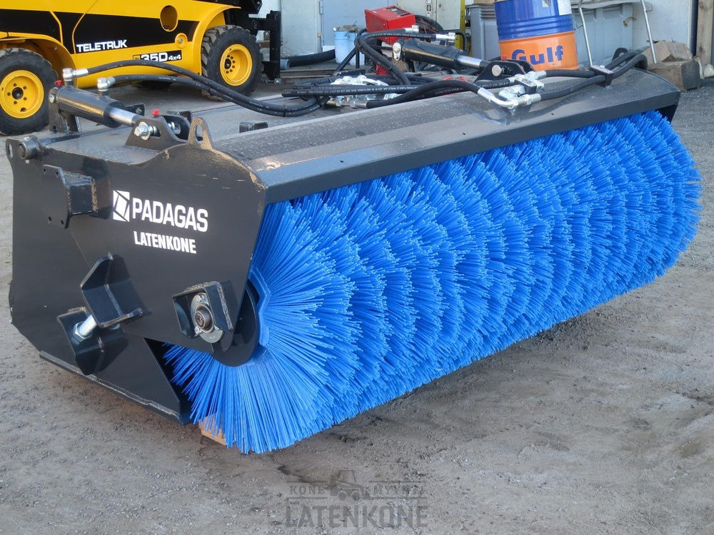 Padagas Kauhaharja BS-155 R - Щетка для Строительной техники: фото 1 Padagas Kauhaharja BS-155 R - Щетка для Строительной техники: фото 1