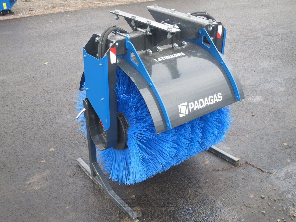 Padagas Puomiharja PIW-80 R ilman kiinnikettä - Щетка для Строительной техники: фото 1 Padagas Puomiharja PIW-80 R ilman kiinnikettä - Щетка для Строительной техники: фото 1
