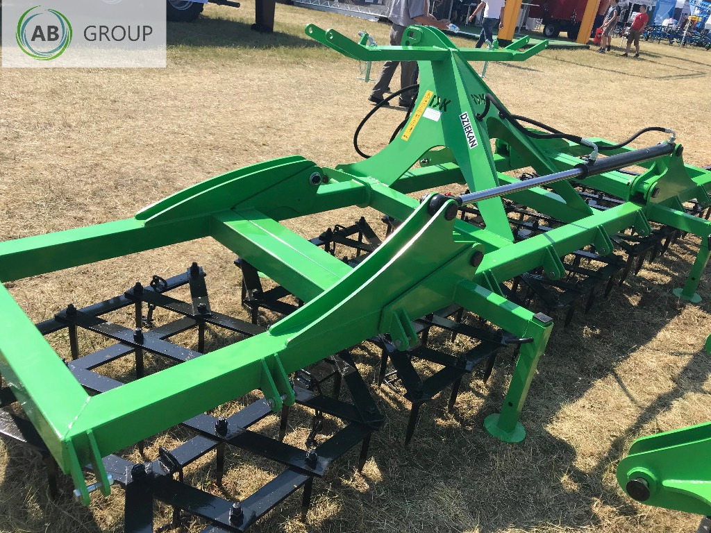 Dziekan hydraulic folding meadow harrow WUKA 5m 5C20H - Луговая борона: фото 1 Dziekan hydraulic folding meadow harrow WUKA 5m 5C20H - Луговая борона: фото 1