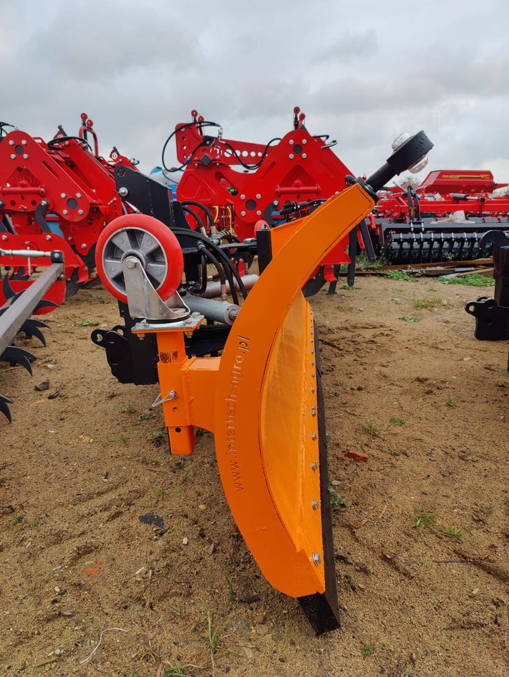 Inter-tech Snow plough 2,6m straight - ON STOCK - Отвал для снега для Сельскохозяйственной техники: фото 2 Inter-tech Snow plough 2,6m straight - ON STOCK - Отвал для снега для Сельскохозяйственной техники: фото 2