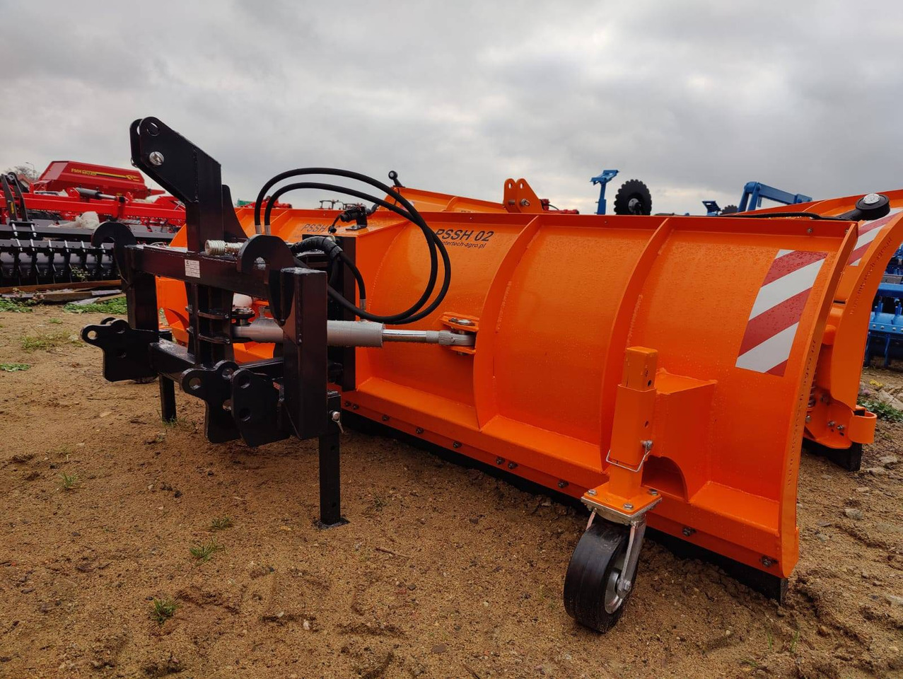 Inter-tech Snow plough 2,6m straight - ON STOCK - Отвал для снега для Сельскохозяйственной техники: фото 4 Inter-tech Snow plough 2,6m straight - ON STOCK - Отвал для снега для Сельскохозяйственной техники: фото 4