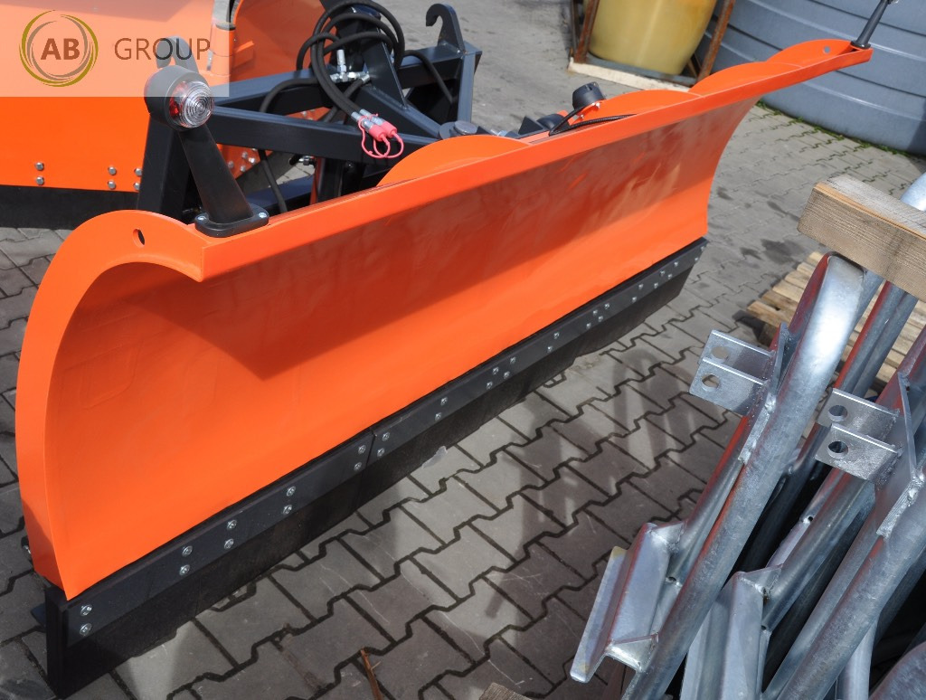 Metal-Technik snow plow 3.0 m category II - Отвал для снега для Сельскохозяйственной техники: фото 1 Metal-Technik snow plow 3.0 m category II - Отвал для снега для Сельскохозяйственной техники: фото 1