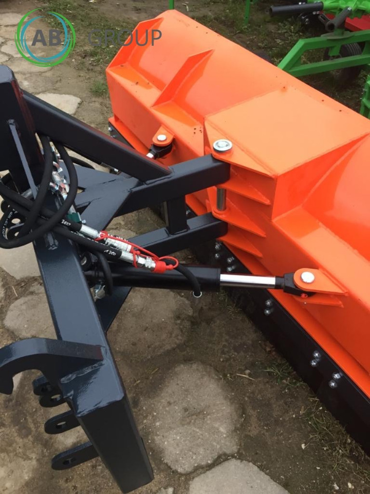 Metal-Technik straight snow plow 2m - Отвал для снега для Сельскохозяйственной техники: фото 3 Metal-Technik straight snow plow 2m - Отвал для снега для Сельскохозяйственной техники: фото 3
