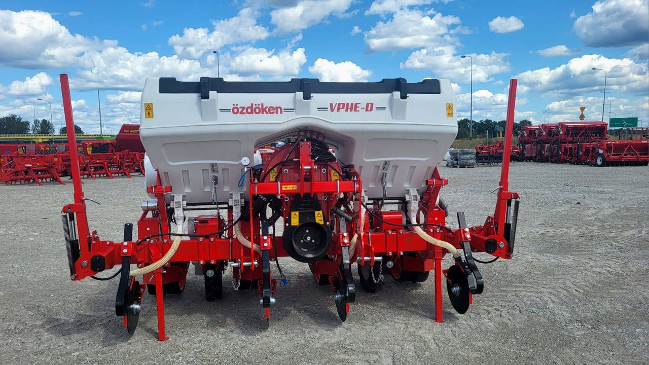 Ozdoken pneumatic precision planter VPHE-DG4 - on stock - Сеялка точного высева: фото 2 Ozdoken pneumatic precision planter VPHE-DG4 - on stock - Сеялка точного высева: фото 2