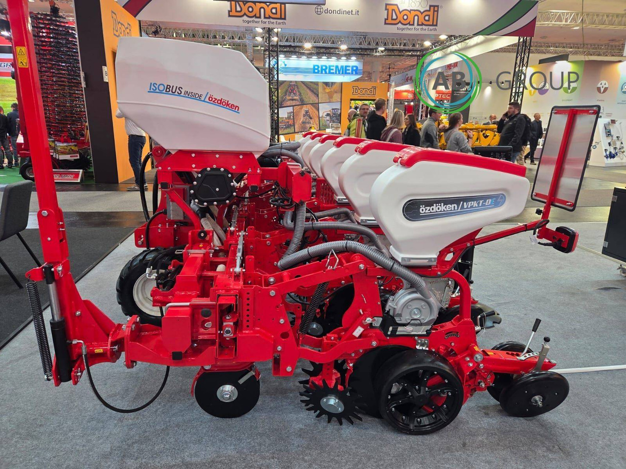 Siewnik OZDOKEN 6-rzędowy VPKT-DGE6 napęd elektryczny i ISOBUS - Сеялка точного высева: фото 3 Siewnik OZDOKEN 6-rzędowy VPKT-DGE6 napęd elektryczny i ISOBUS - Сеялка точного высева: фото 3