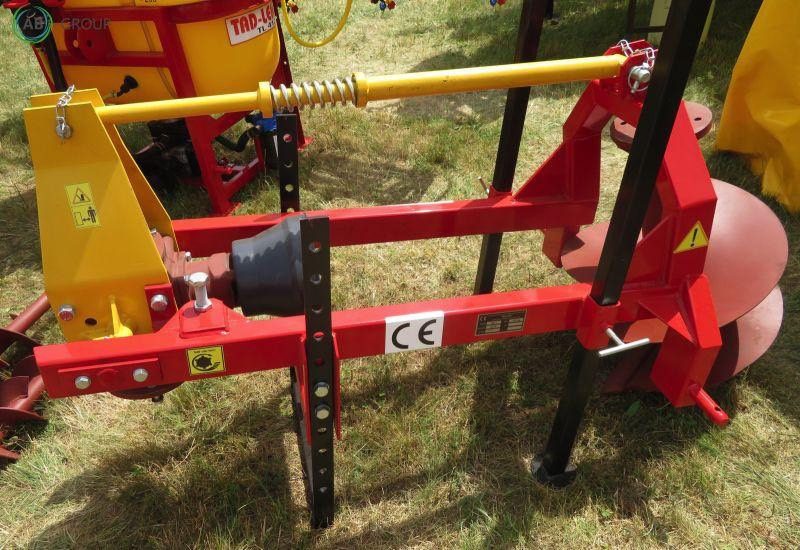 Tad-Len tractor auger SZ-1 - Бур для Сельскохозяйственной техники: фото 1 Tad-Len tractor auger SZ-1 - Бур для Сельскохозяйственной техники: фото 1