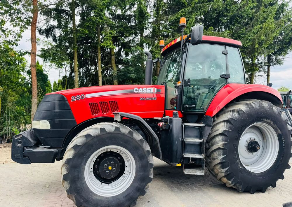 Case IH Magnum 280 - Трактор: фото 3 Case IH Magnum 280 - Трактор: фото 3
