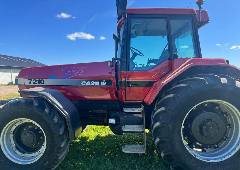 Case IH Magnum 7210 Pro - Трактор: фото 2 Case IH Magnum 7210 Pro - Трактор: фото 2