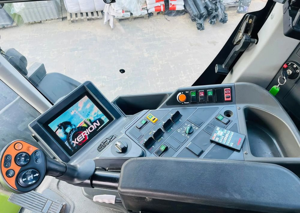 Трактор Claas 3800 TRAC VC: фото 13