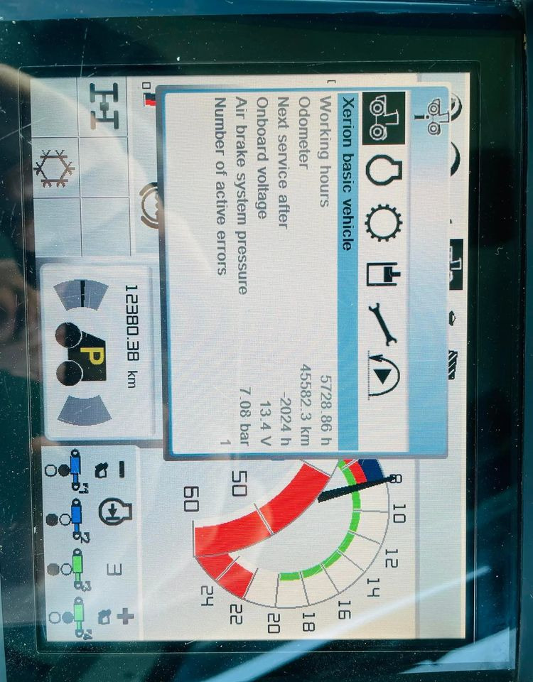 Трактор Claas 3800 TRAC VC: фото 15