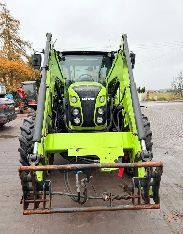 Claas Arion 420 - Трактор: фото 4 Claas Arion 420 - Трактор: фото 4