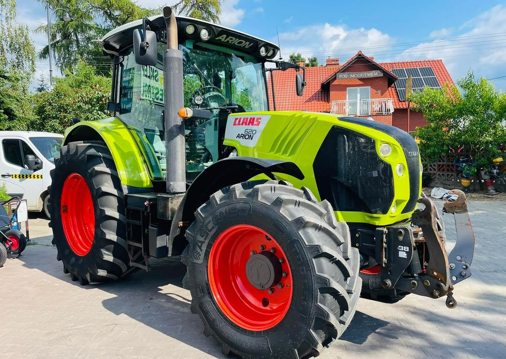 Claas Arion 620 - Трактор: фото 2 Claas Arion 620 - Трактор: фото 2