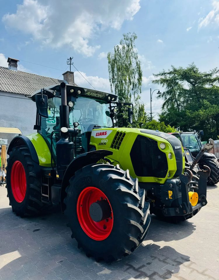 Claas Arion 650 CEBIS - Трактор: фото 2 Claas Arion 650 CEBIS - Трактор: фото 2