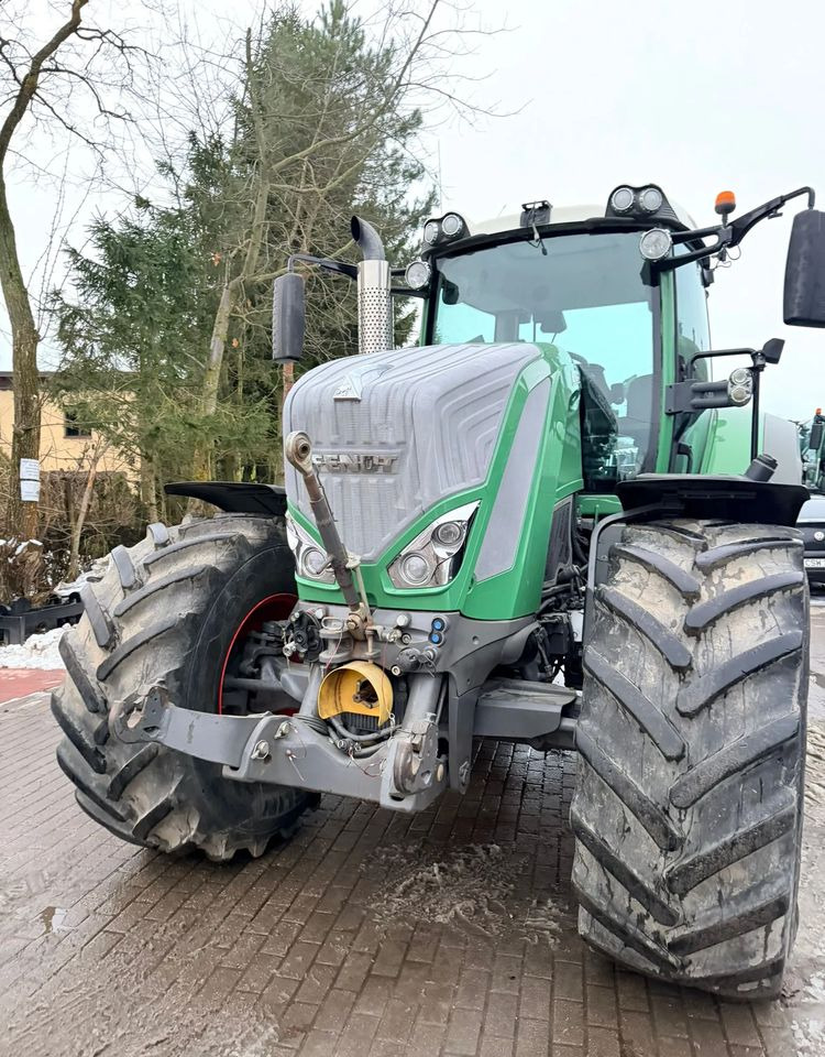 Fendt 828 Vario Profi Plus - Трактор: фото 2 Fendt 828 Vario Profi Plus - Трактор: фото 2