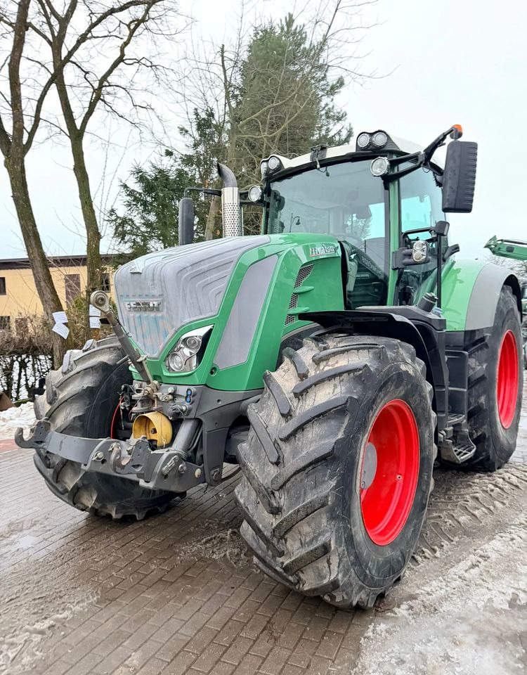 Fendt 828 Vario Profi Plus - Трактор: фото 3 Fendt 828 Vario Profi Plus - Трактор: фото 3