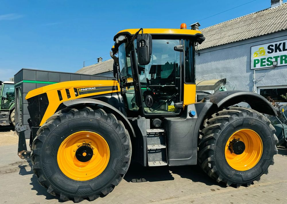 JCB Fastrac 4220 - Трактор: фото 4 JCB Fastrac 4220 - Трактор: фото 4