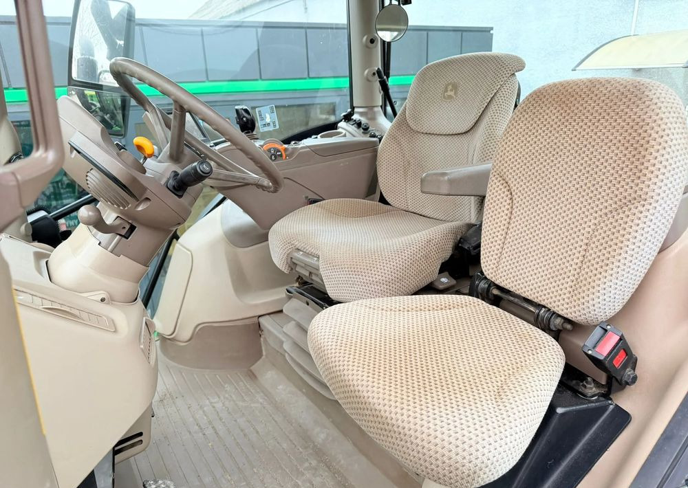 Трактор John Deere 6195 R: фото 14