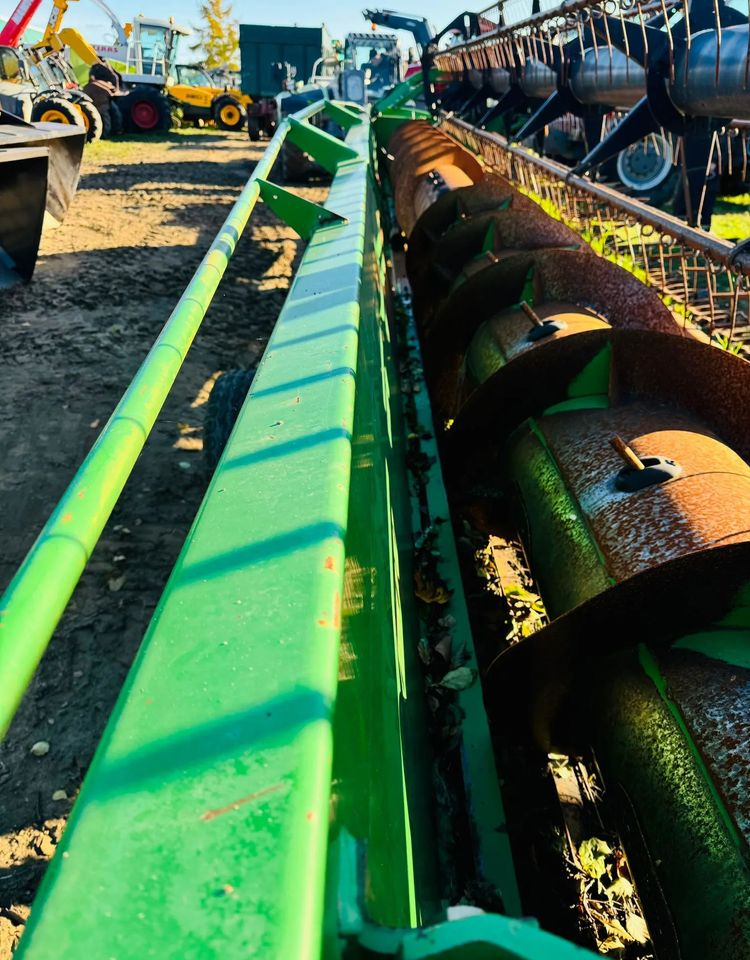 John Deere 630R - Жатка зерновая: фото 5 John Deere 630R - Жатка зерновая: фото 5
