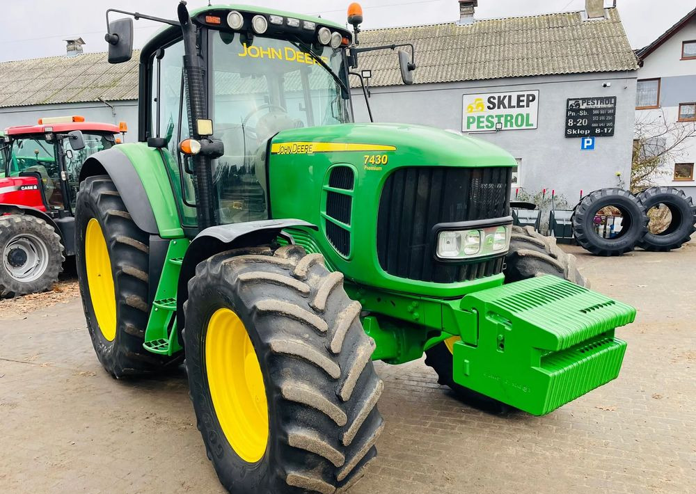 John Deere 7430 - Трактор: фото 3 John Deere 7430 - Трактор: фото 3