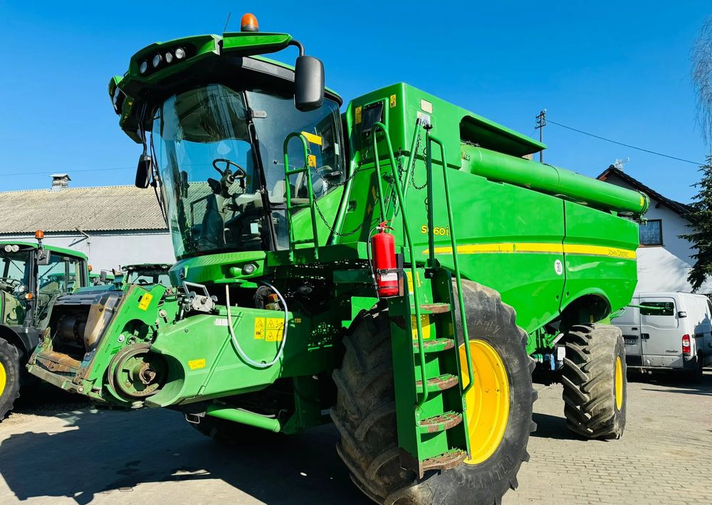 John Deere S660i - Зерноуборочный комбайн: фото 1 John Deere S660i - Зерноуборочный комбайн: фото 1